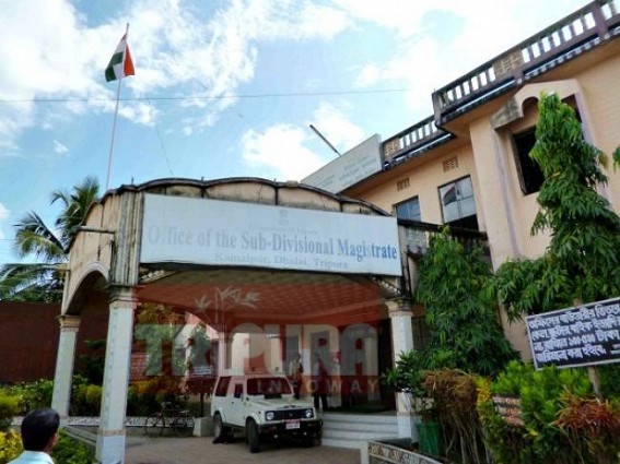 Silent and unrestrained human trafficking loomed large over Dhalai for decades: Police could do nothing significant for lack of complaints Silent and unrestrained human trafficking loomed large over Dhalai for decades: Police could do nothing significant for lack of complaints